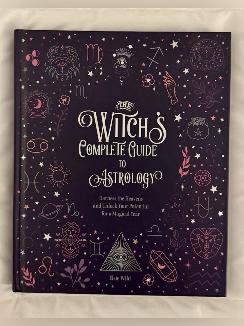 The Witch's Complete Guide to Astrology Boom